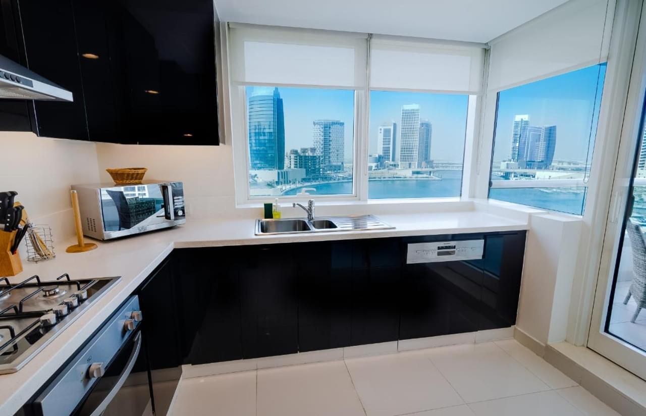 Waterfront Downtown- Damac Maison Canal View Dubai Exterior photo