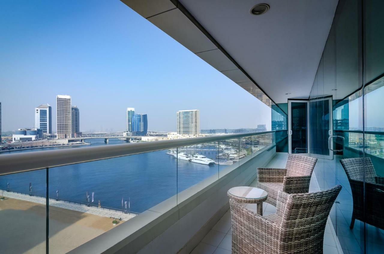 Waterfront Downtown- Damac Maison Canal View Dubai Exterior photo